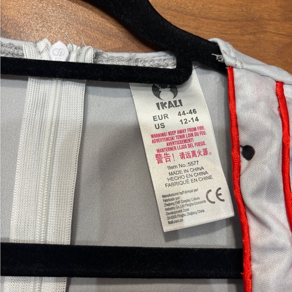 Bloody nurse costume. - Picture 2 of 3